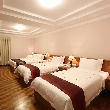 Hotel Royal King Rangoon Buitenkant foto