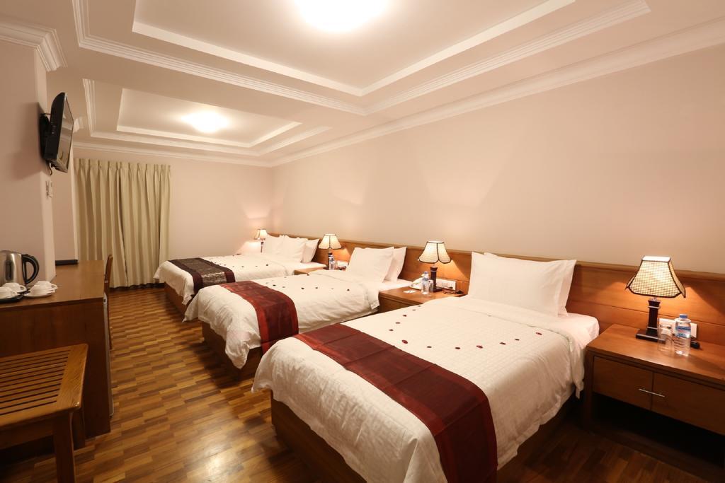 Hotel Royal King Rangoon Buitenkant foto