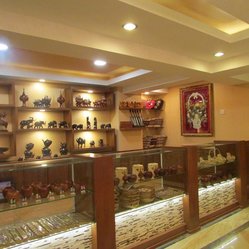 Hotel Royal King Rangoon Buitenkant foto