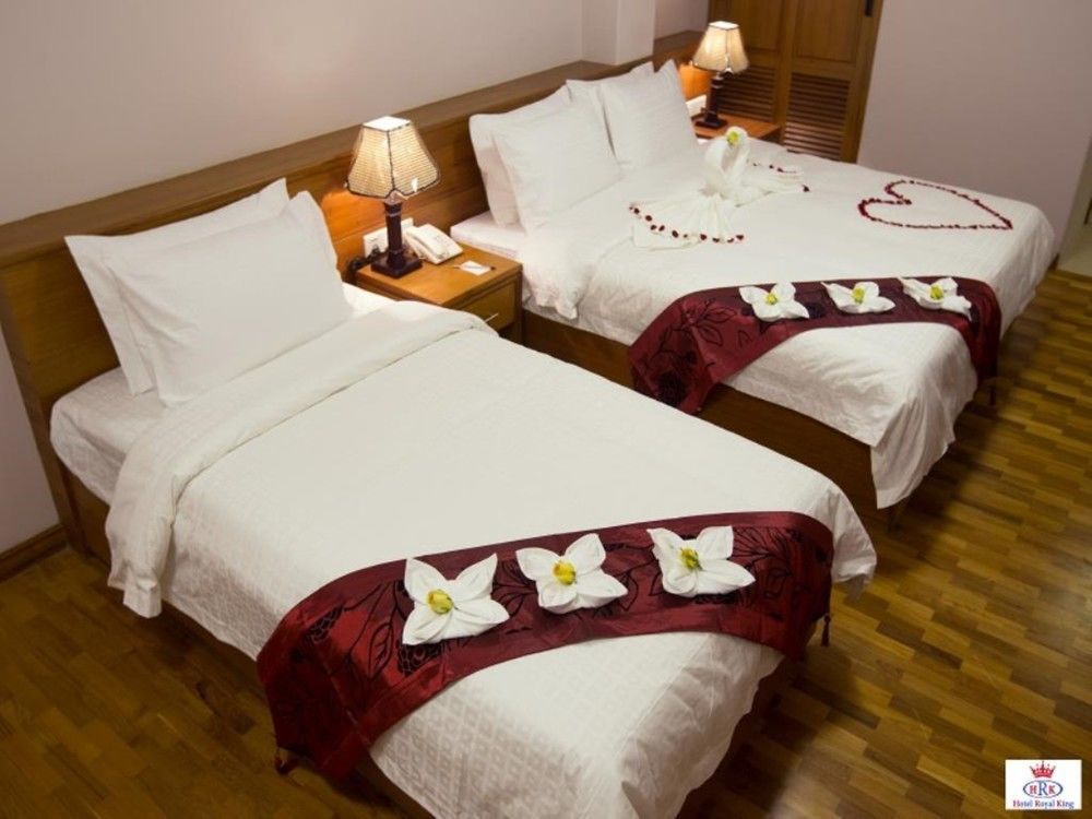 Hotel Royal King Rangoon Buitenkant foto